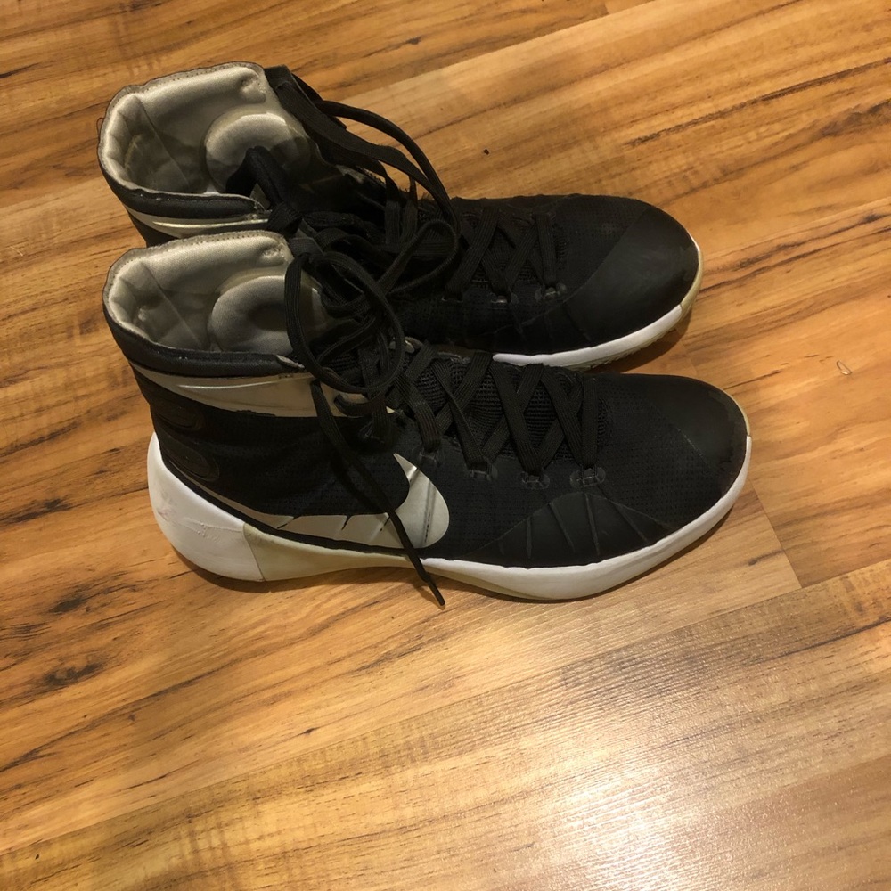 Nike basketball shoes